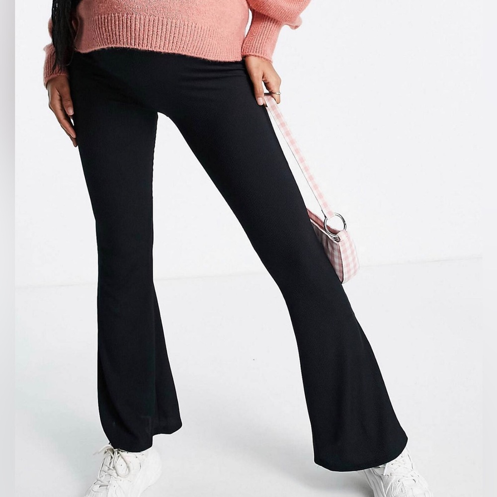 NEW YORK MATERNITY RIB FLARE LEGGINS - Picture 1 of 4